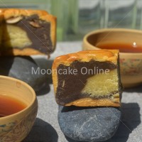 芝麻绿豆 Sesame and Mungbean Paste Mooncake [Straight Cut]